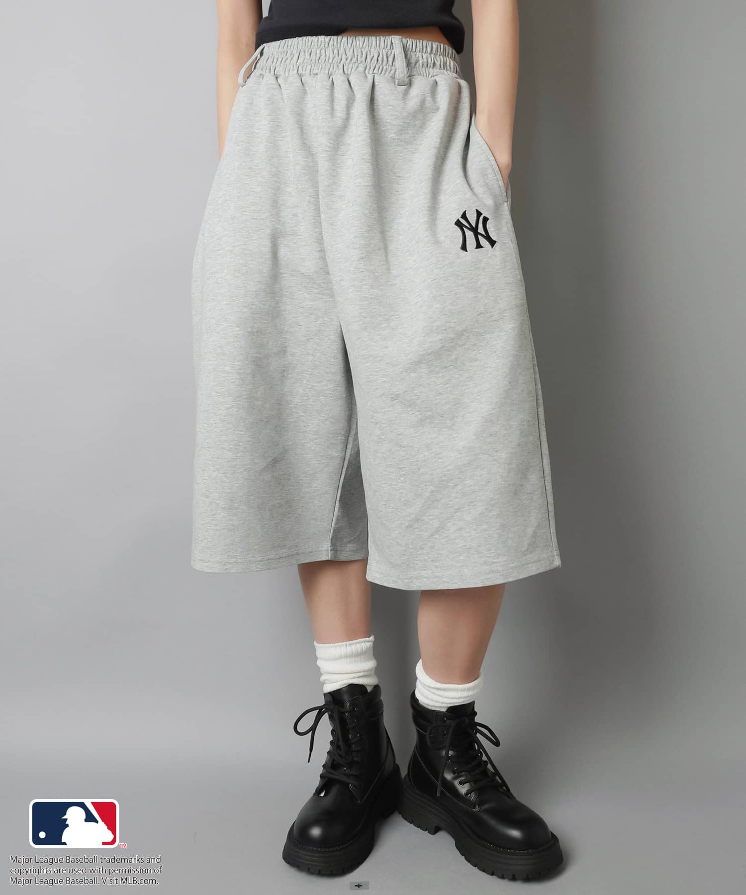 ≪MLB/メジャーリーグベースボール≫バルーンスウェットハーフパンツ