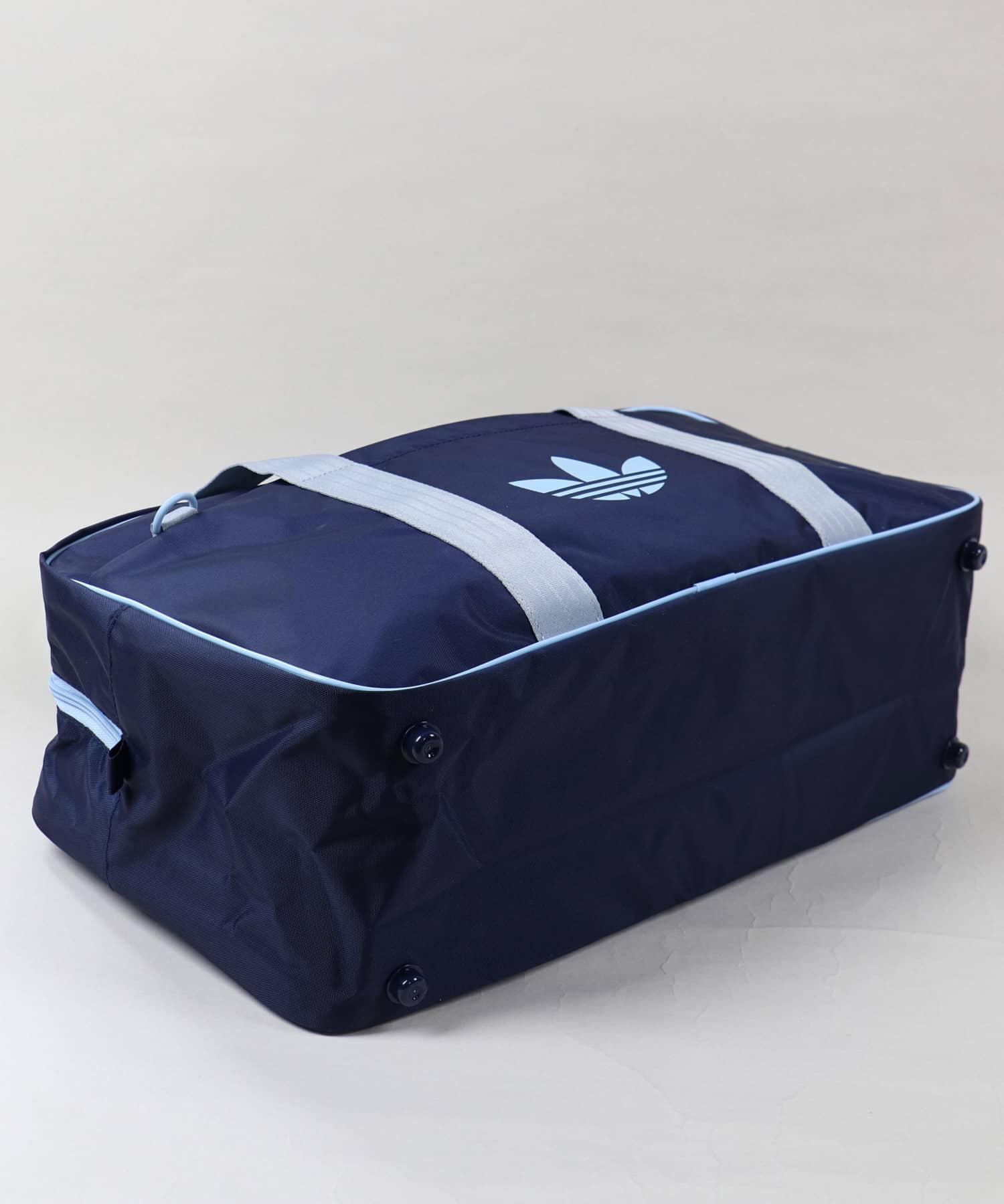 ≪adidas/アディダス≫スクールバッグ/スクバ/#平成ギャル | SPINNS