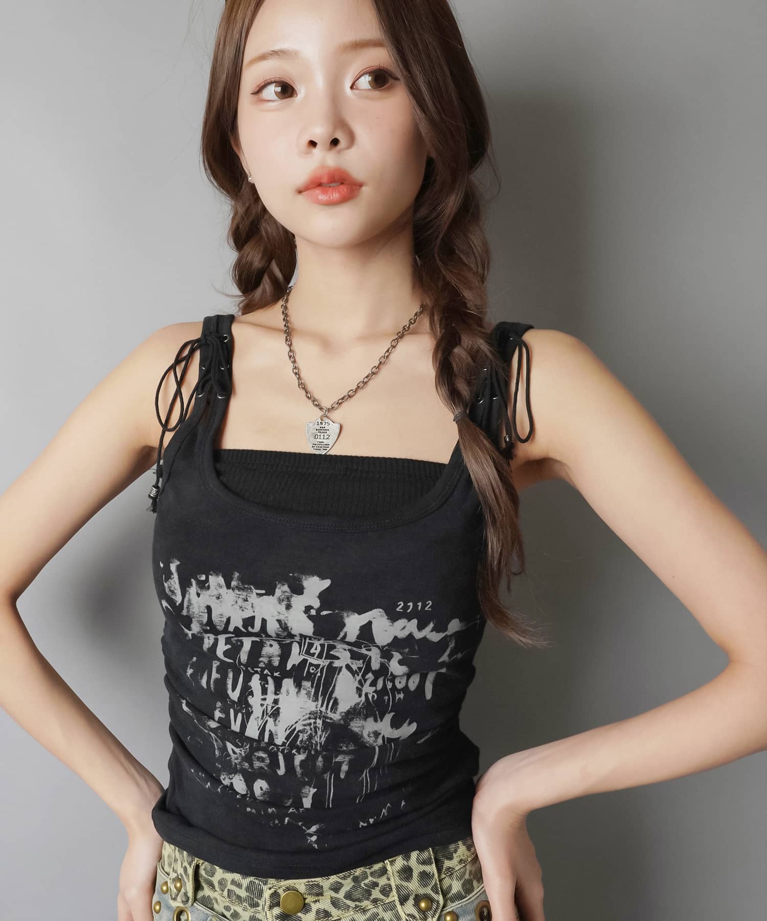 未使用　d.i.a ロゴプリント レースアップ タンクトップ ロゴタンクトップ|Dickies|ディッキーズ