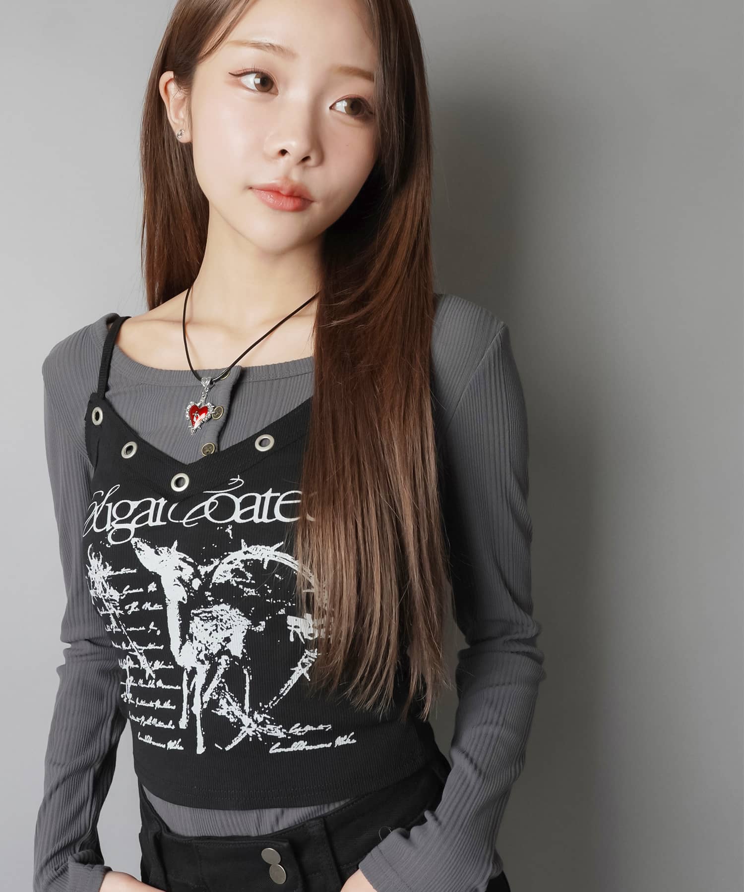 Vネックタンクトップ/ハトメ/#平成ギャル | SPINNS WEB STORE | SPINNS