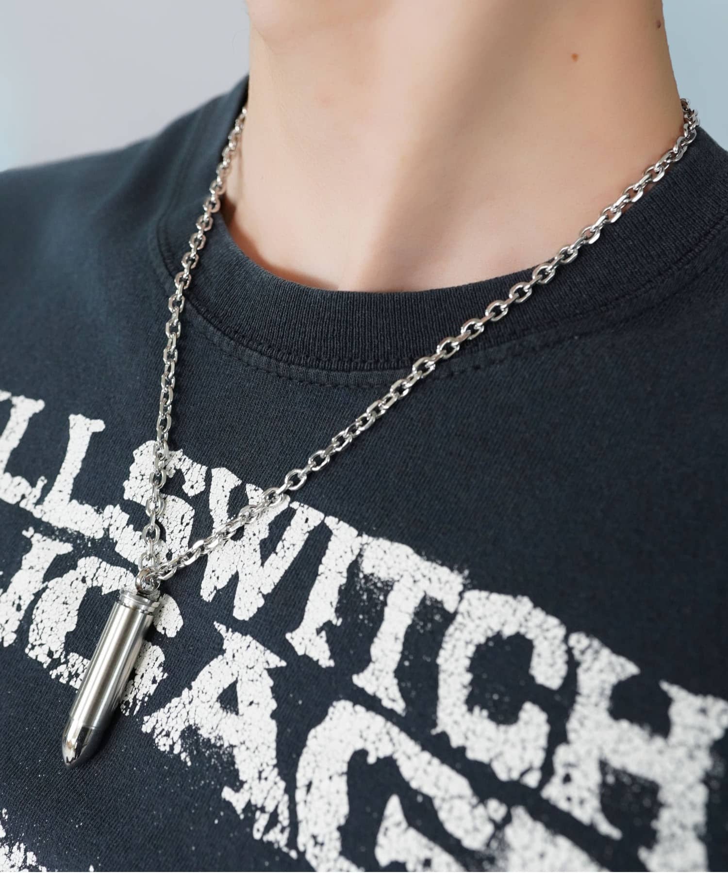 美品~シルバーチェーン　ネックレス シルバーチェーンネックレス/バレット/弾丸モチーフ＜メール便対応