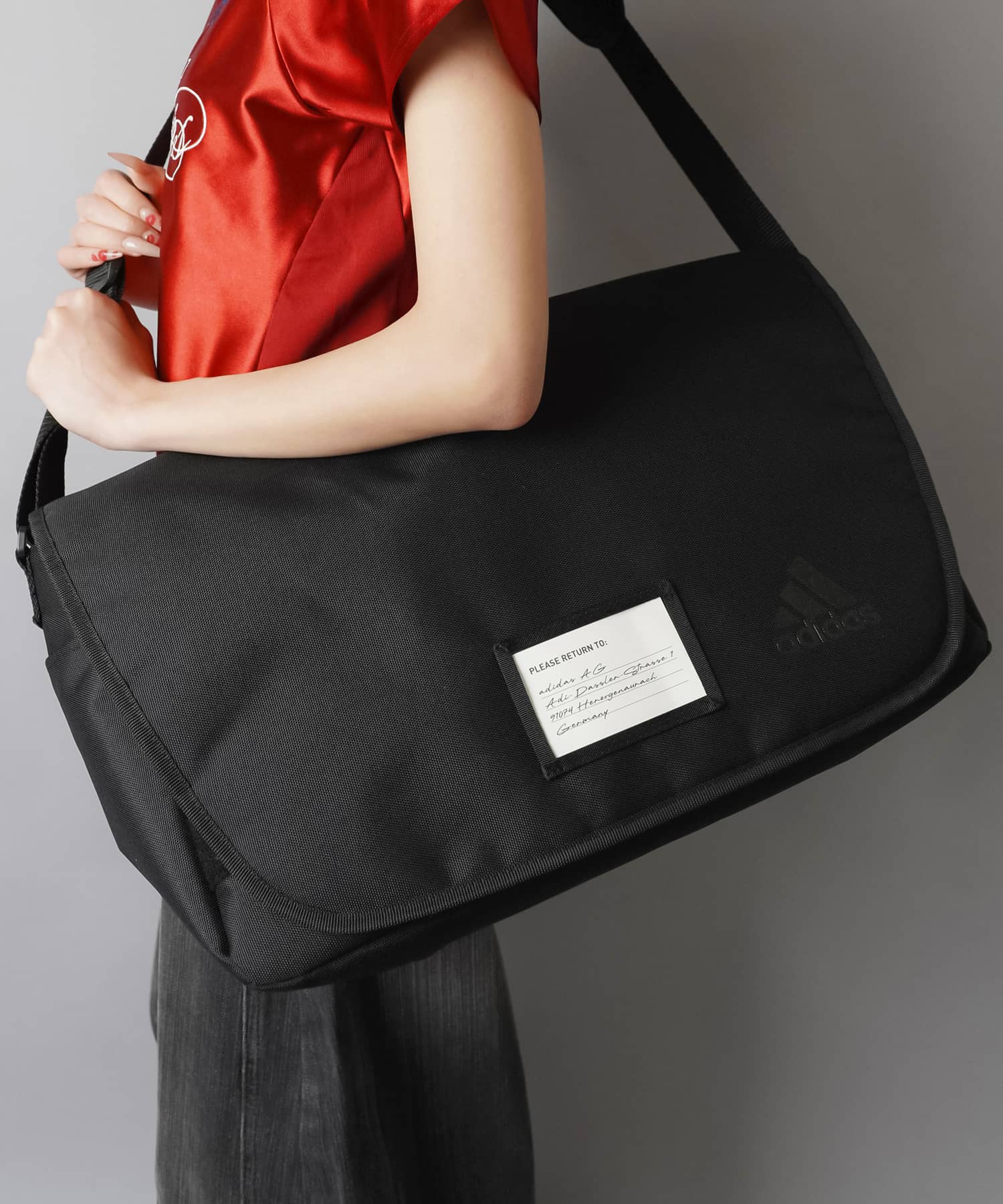 ≪adidas/アディダス≫メッセンジャーバッグ | SPINNS WEB STORE