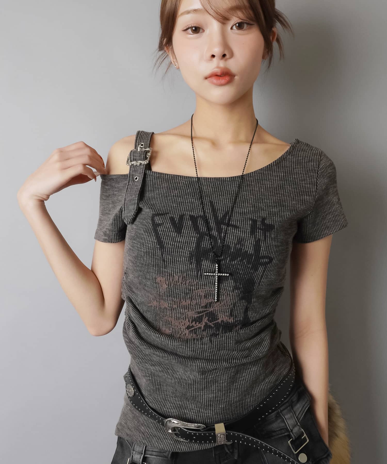 半袖オフショルカットソー/ベルト | SPINNS WEB STORE | SPINNS