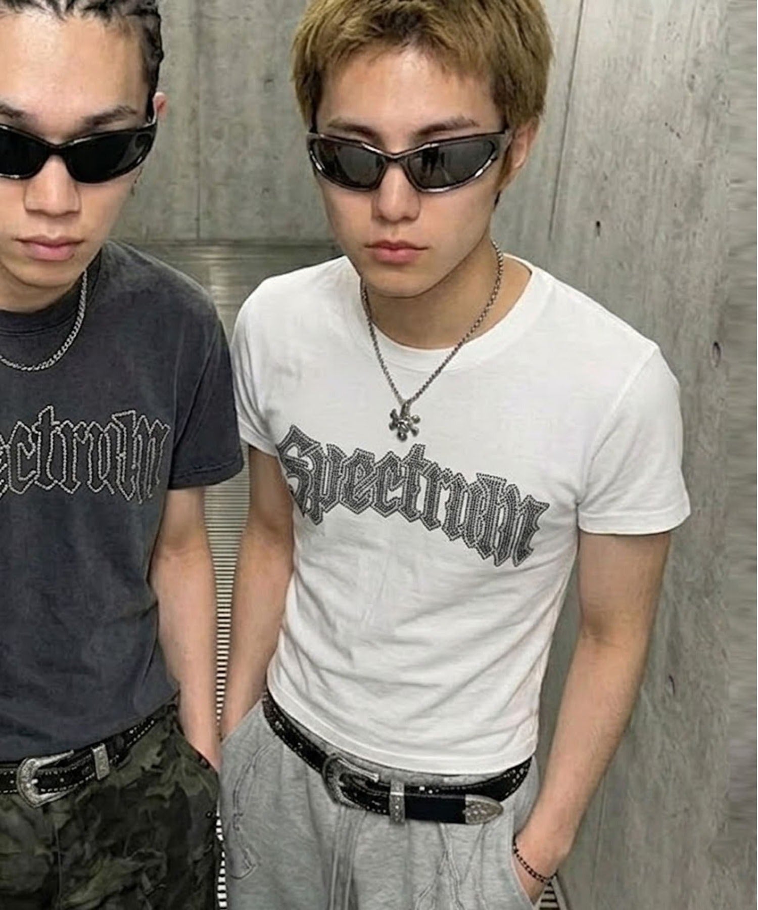 短丈半袖Tシャツ/ラインストーンロゴ | SPINNS WEB STORE | SPINNS