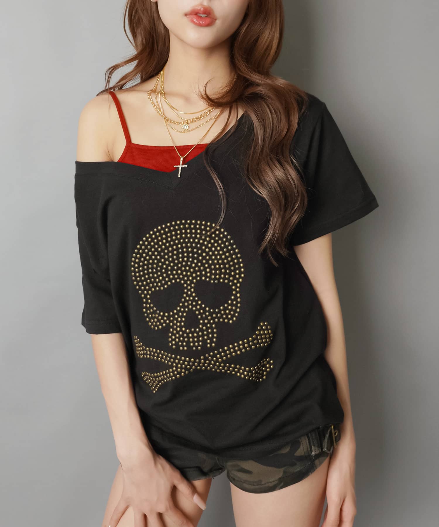 Vネック半袖Tシャツ/スタッズクロス/スカル/#平成ギャル | SPINNS WEB