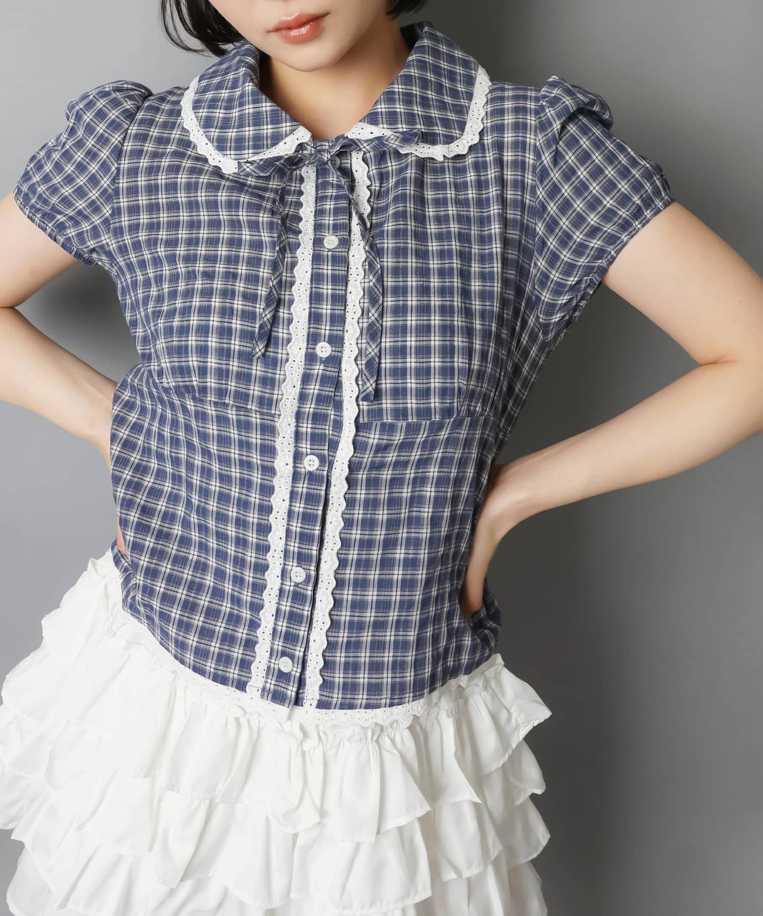 PLEATS PLEASEサークル刺繍 丸襟カットソー　半袖　変形スリーブ 丸襟半袖ブラウス/レースリボン | SPINNS WEB STORE | SPINNS