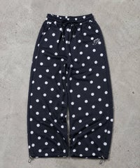 ネイビー