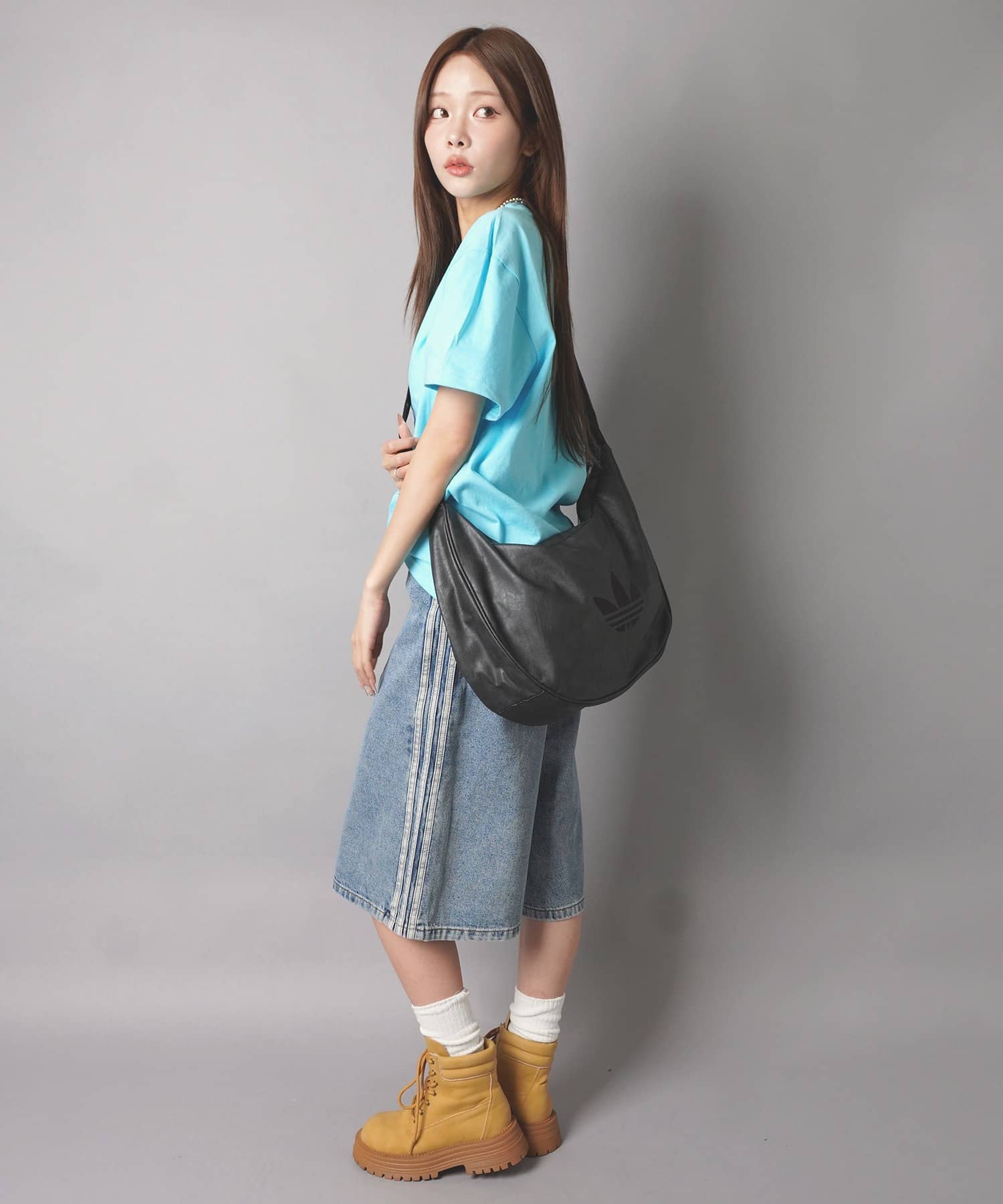 ≪adidas/アディダス≫合皮ムーンバッグ/ヴィンテージ加工 | SPINNS