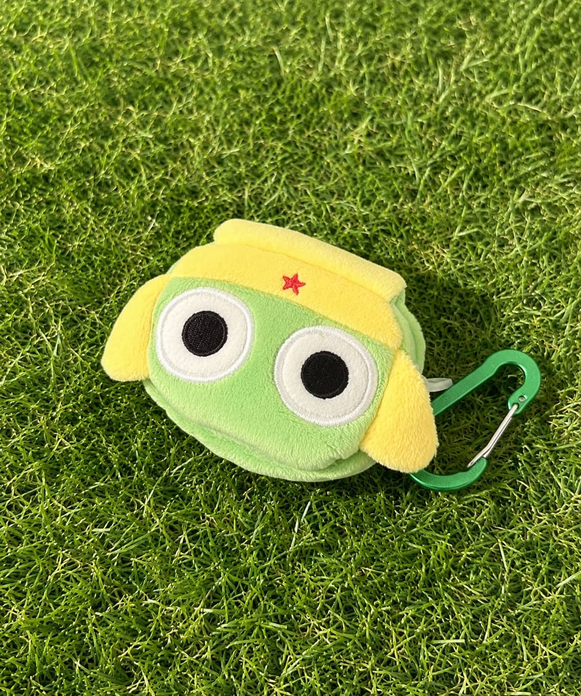 ≪ケロロ軍曹≫カラビナ付ぬいぐるみミニポーチ | SPINNS WEB STORE