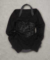 ブラック