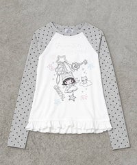 オフホワイト