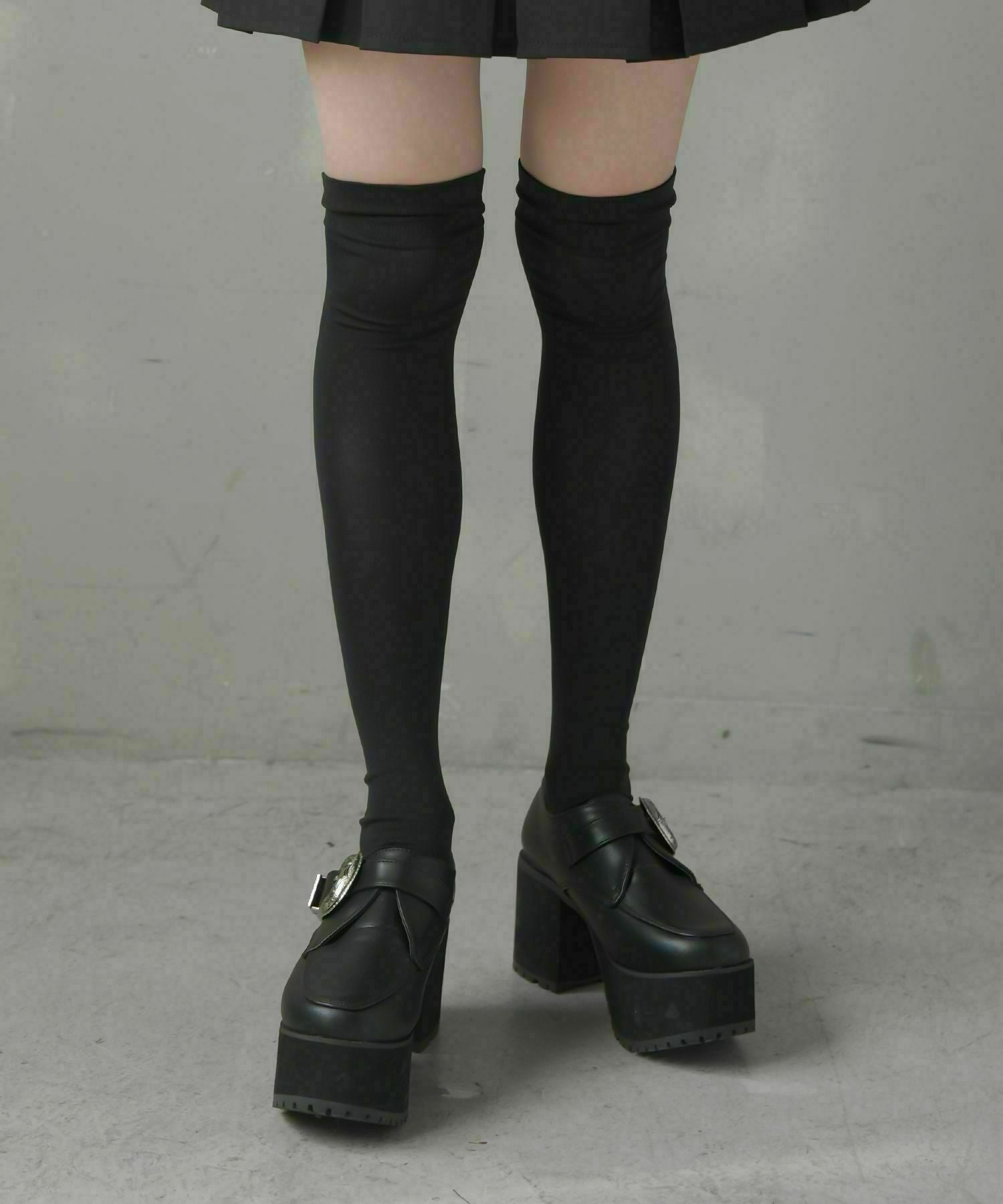 ブロケットコアのニーハイソックス | SPINNS（スピンズ）公式通販