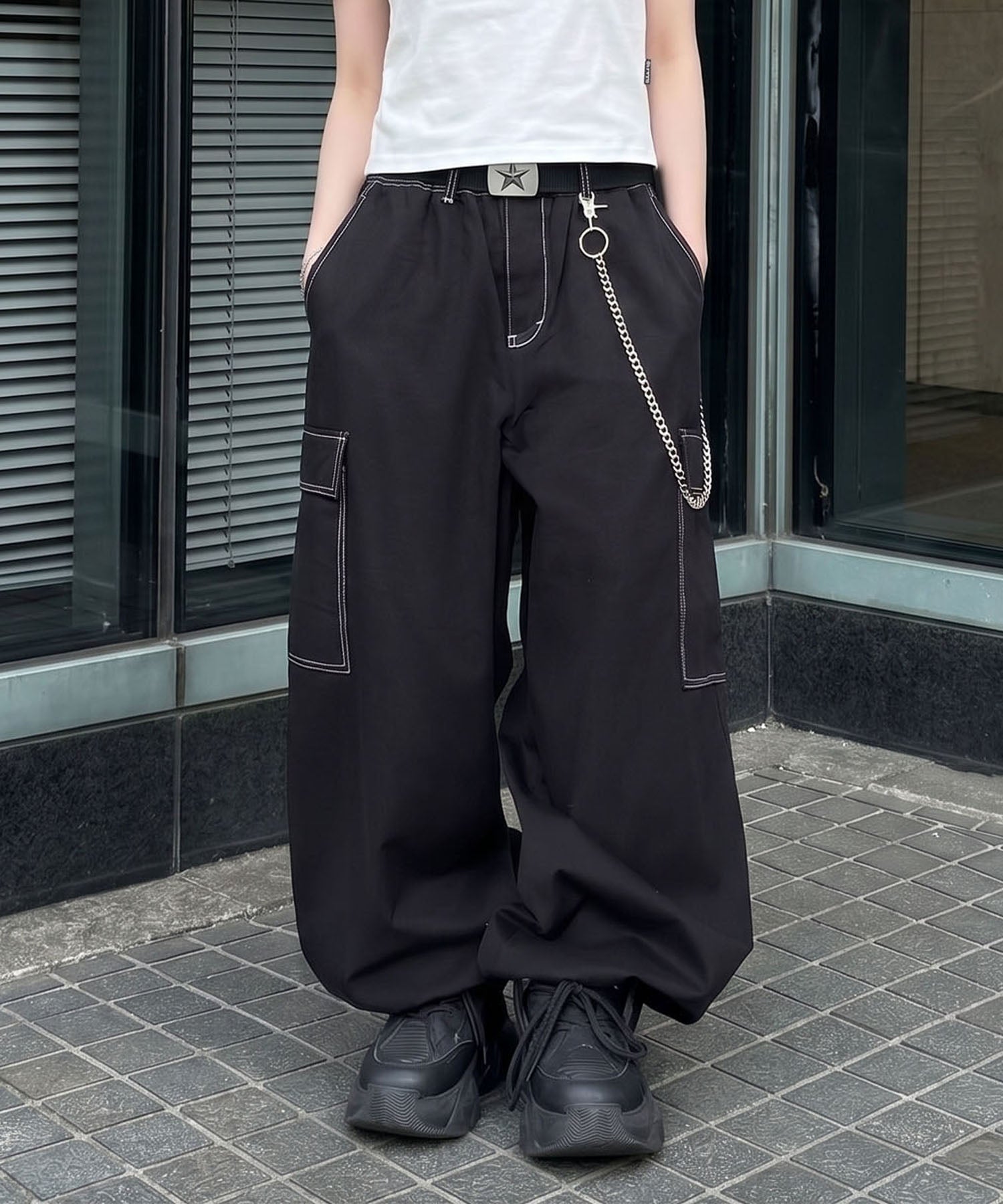 新品　正規品　ズン S カーゴパンツ カラースノーカーゴパンツ/ボリュームワイドシルエット/ユニセックス