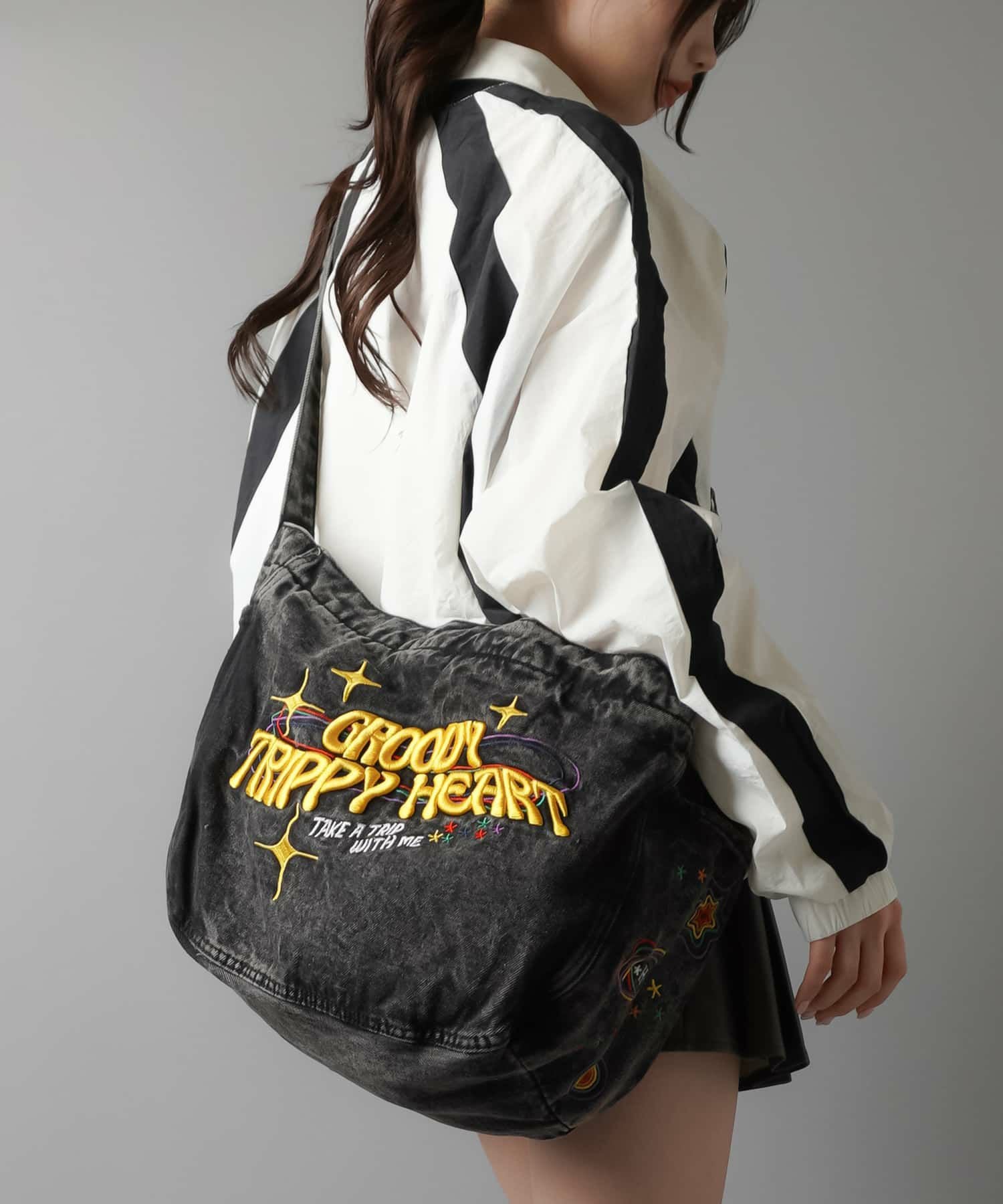 85%OFF】デニム地ショルダーバッグ/GROOVY | SPINNS WEB STORE